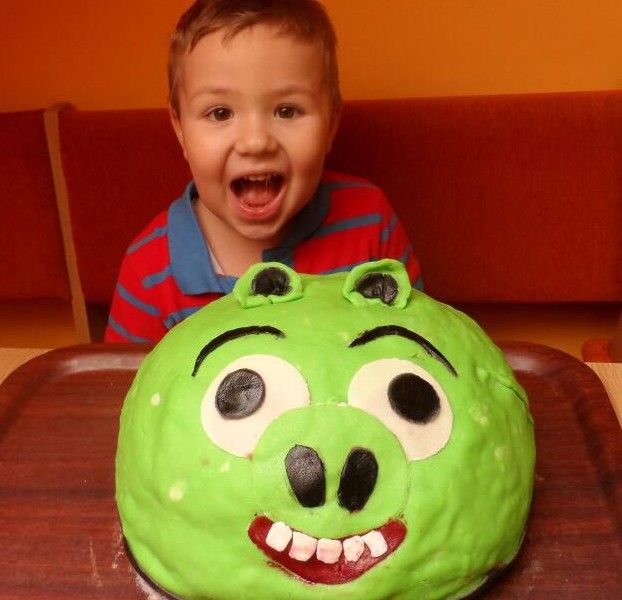 Kisfiam a segítségem